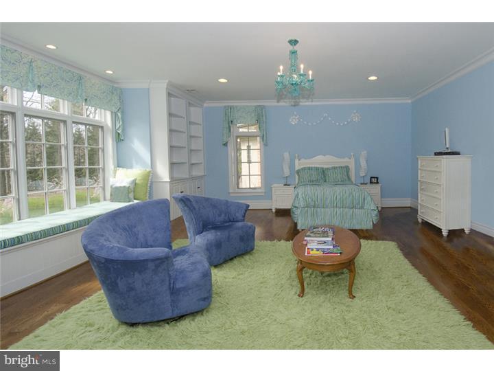 2231 Buttonwood Road Berwyn, PA 19312 - Photo 17 of 22