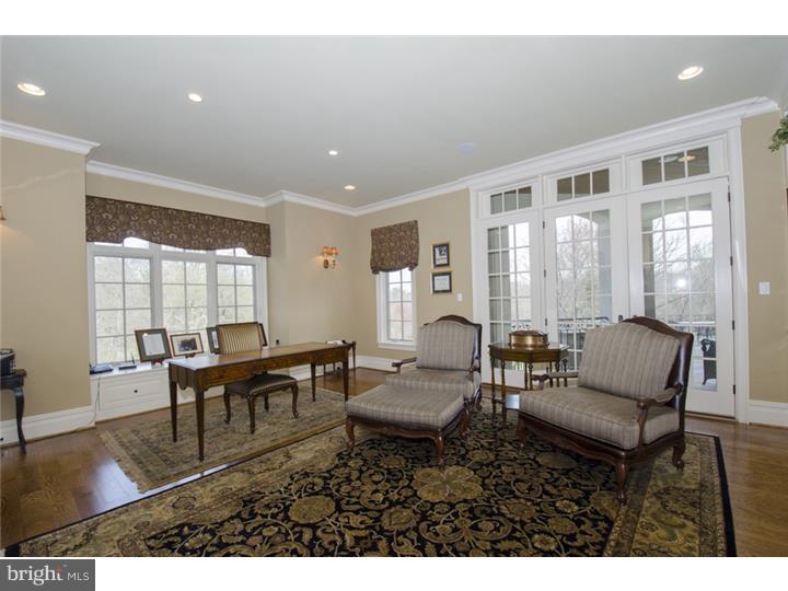 2231 Buttonwood Road Berwyn, PA 19312 - Photo 9 of 22