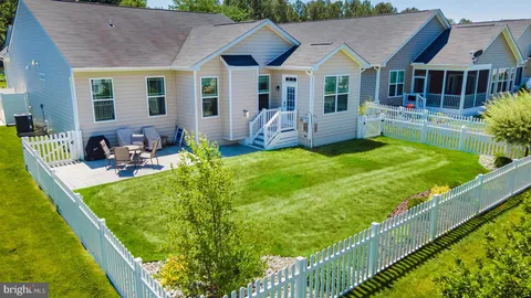 $575,000 | 34438 Spring Brook Avenue, Lewes, DE 19958