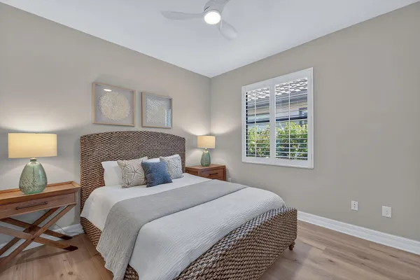 $899,000 | 3058 Aviamar Circle, Naples, FL 34114