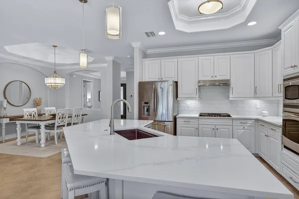 $899,000 | 3058 Aviamar Circle, Naples, FL 34114