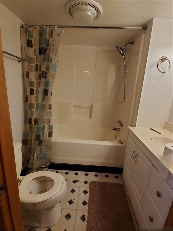 527 Mt Jackson Road New Castle, PA 16102 - Photo 10 of 15