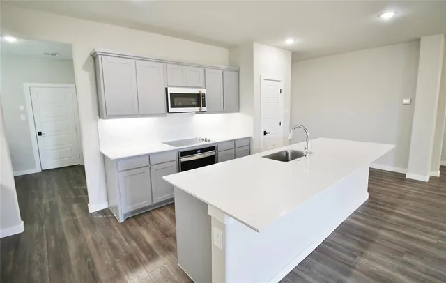 $2,395 | 139 Lost Maples Way, Waxahachie, TX 75165