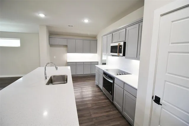 $2,395 | 139 Lost Maples Way, Waxahachie, TX 75165