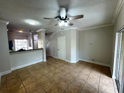 $385,000 | 752 South W 122nd Terrace, Pembroke Pines, FL 33025