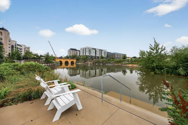 $1,095,000 | 875 Fls Passage West, Unit C, St. Paul, MN 55116