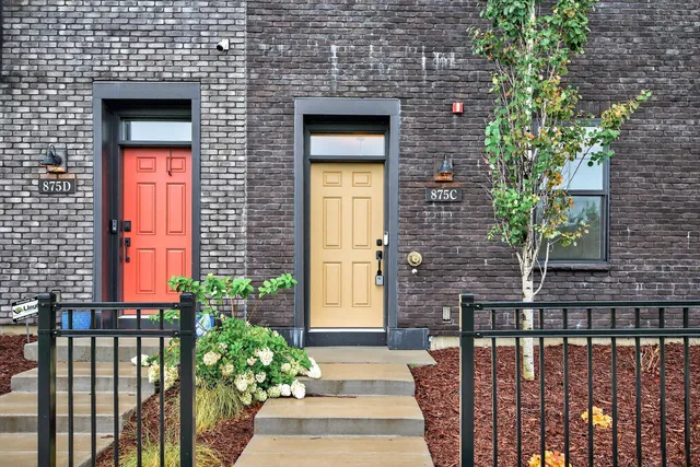$1,095,000 | 875 Fls Passage West, Unit C, St. Paul, MN 55116