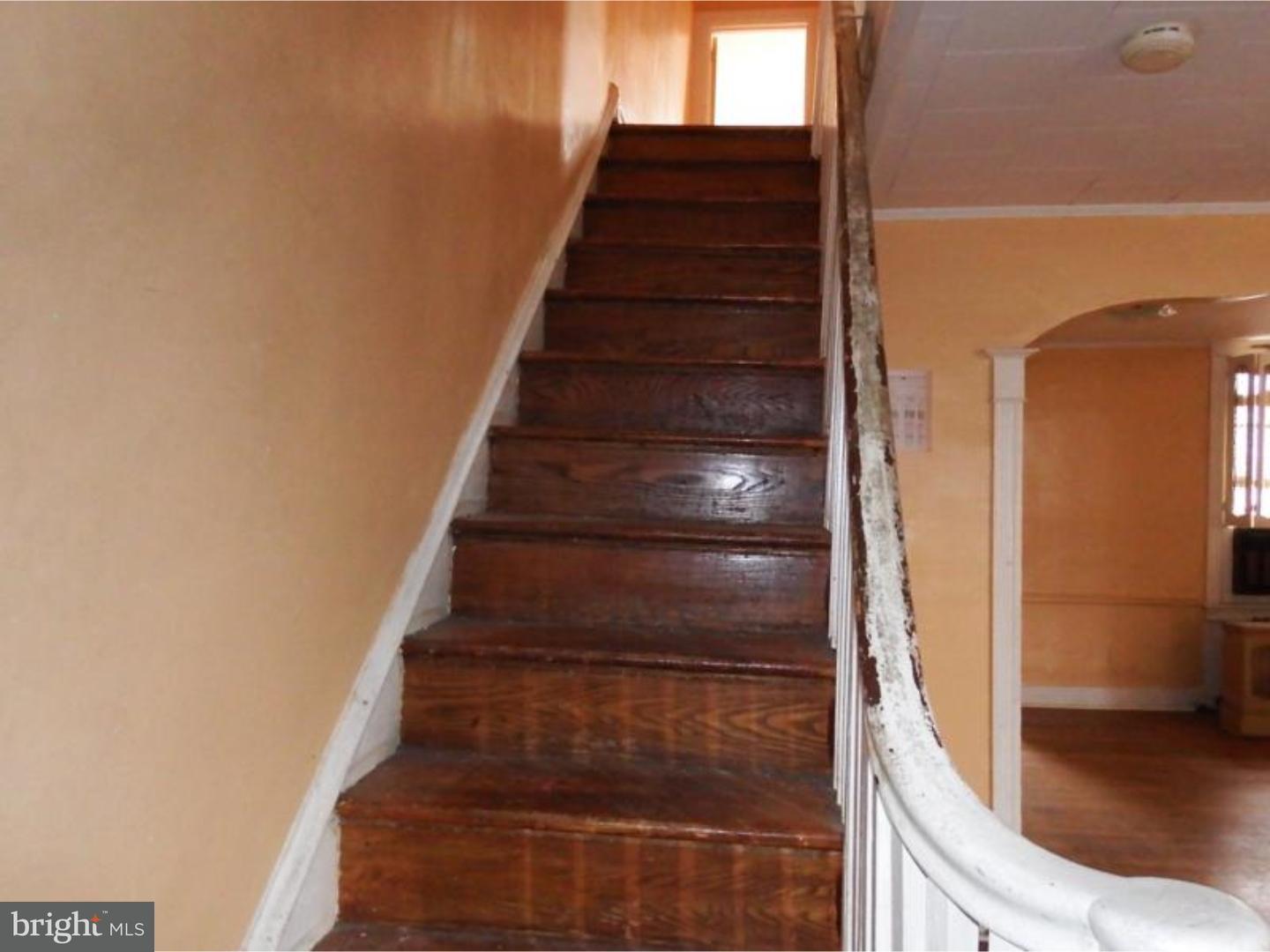 159 Springton Road Upper Darby, PA 19082 - Photo 6 of 14