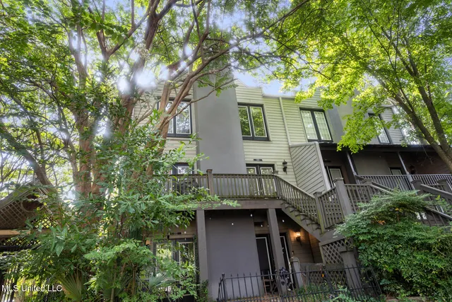 $249,000 | 1313 Roxbury Court, Jackson, MS 39211