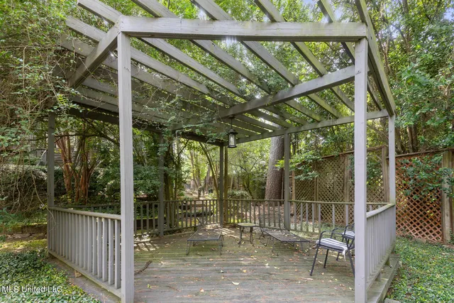 $249,000 | 1313 Roxbury Court, Jackson, MS 39211