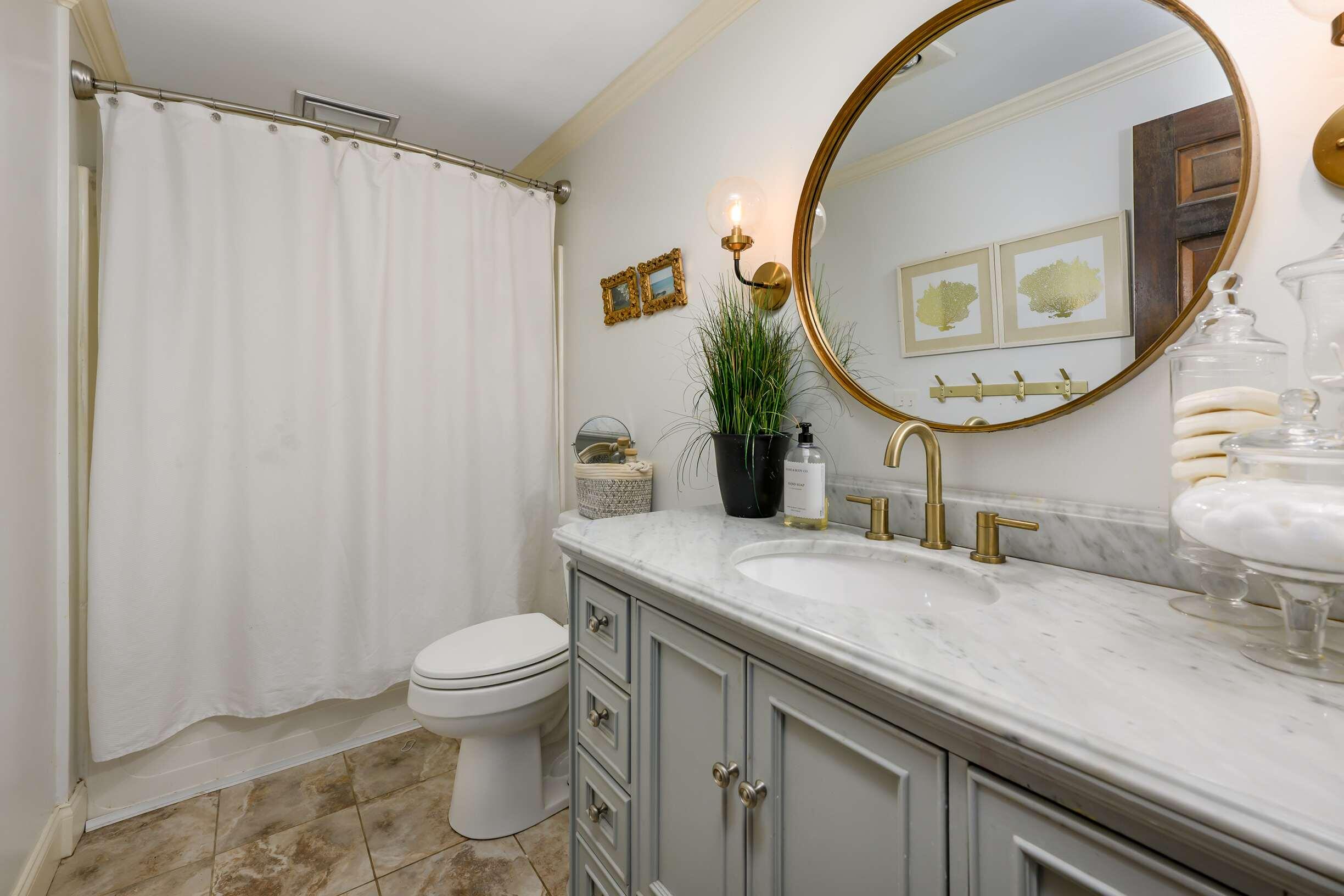 7 Dover Neck Road Dover, NH 03820 - Photo 14 of 23 Full Bath