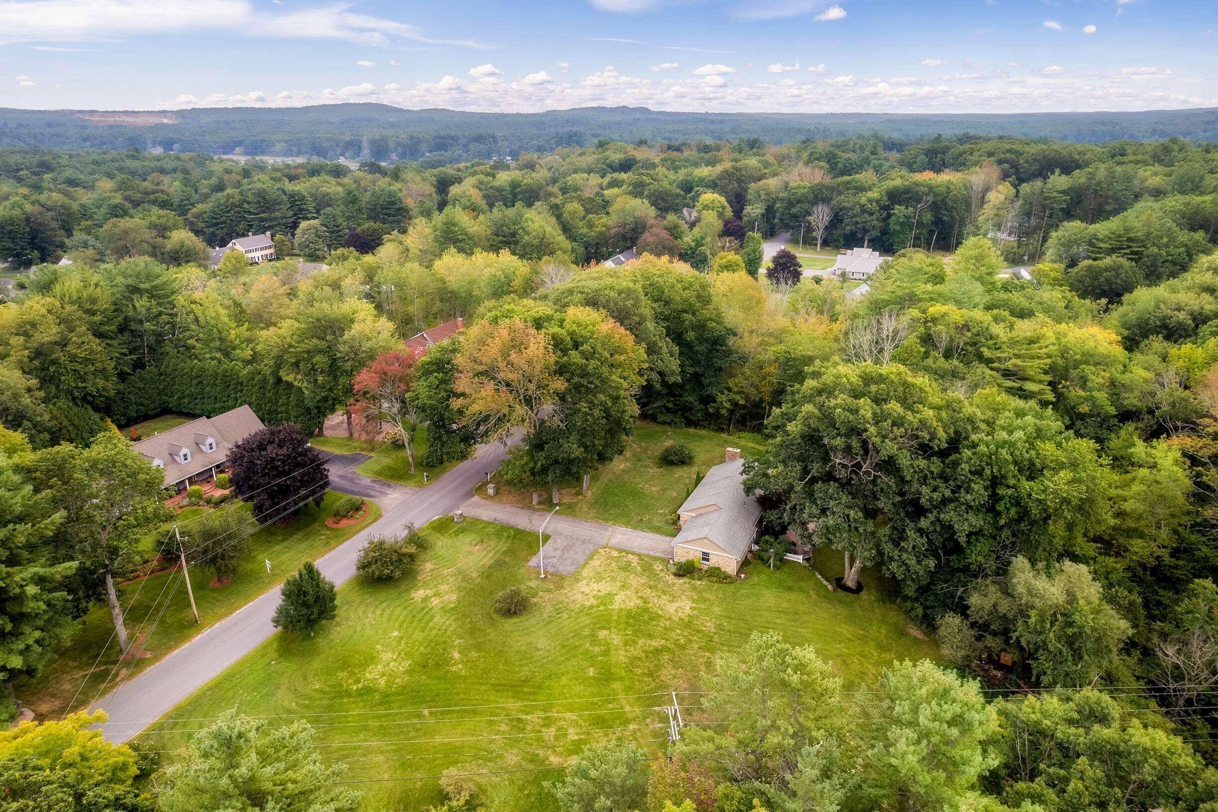 7 Dover Neck Road Dover, NH 03820 - Photo 3 of 23 Large Corner Lot
