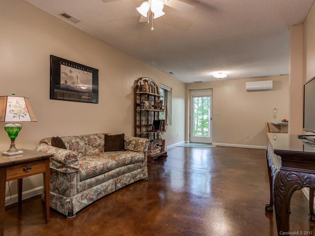 337 Beaverdam Road, Unit 1 Asheville, NC 28804 - Photo 16 of 24 Gallery Image 16
