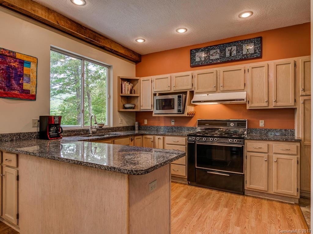 337 Beaverdam Road, Unit 1 Asheville, NC 28804 - Photo 3 of 24 Gallery Image 3