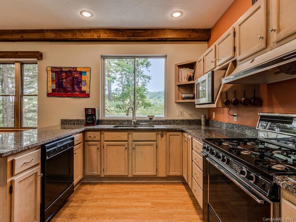 337 Beaverdam Road, Unit 1 Asheville, NC 28804 - Photo 4 of 24 Gallery Image 4