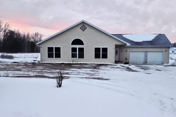 $204,250 | 2781 Rayne Court Northwest, Bemidji, MN 56601