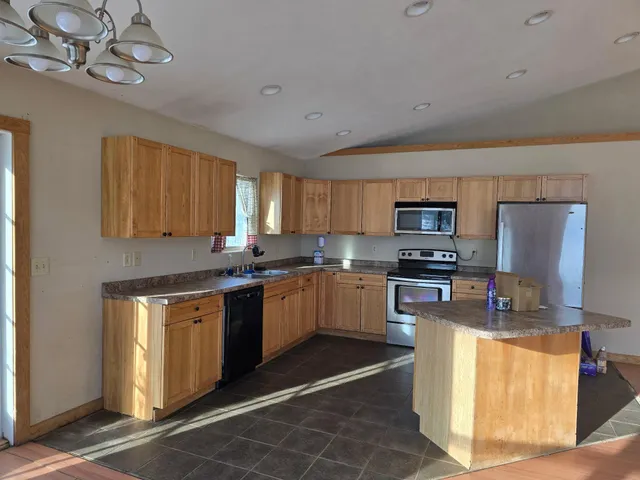 $199,900 | 2781 Rayne Court Northwest, Bemidji, MN 56601