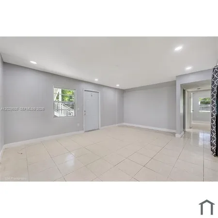 $2,200 | 616 Northwest 67th Street, Unit C, Miami, FL 33150