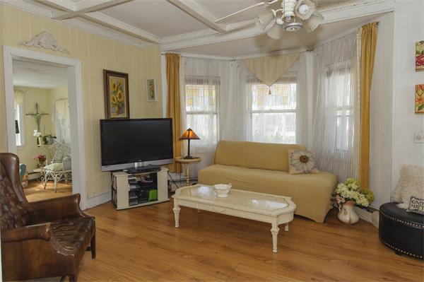 106 Samoset Avenue Hull, MA 02045 - Photo 3 of 19