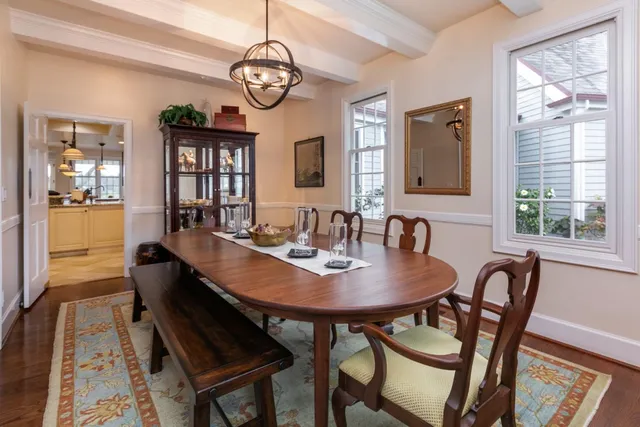 a view of a yard with a tree