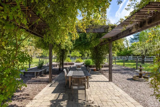 $7,995,000 | 23020 Old Santa Cruz Highway, Los Gatos, CA 95033