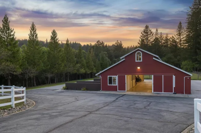 $7,995,000 | 23020 Old Santa Cruz Highway, Los Gatos, CA 95033
