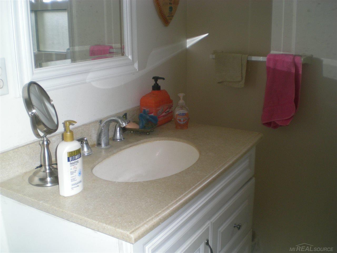 13351 Fisher Road Yale, MI 48097 - Photo 14 of 48 Gallery Image 14