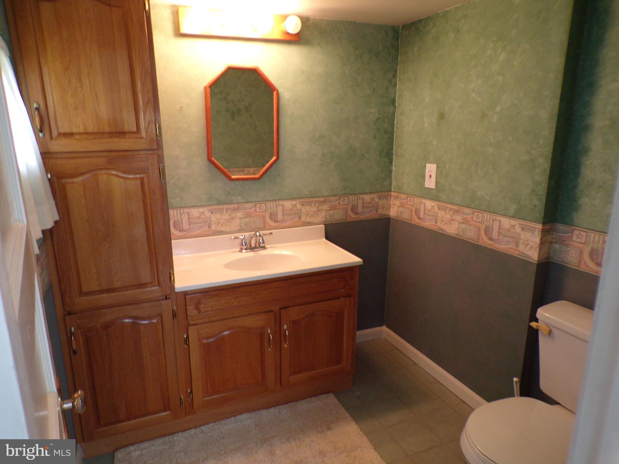 4217 Kutztown Road Temple, PA 19560 - Photo 15 of 25 Gallery Image 15