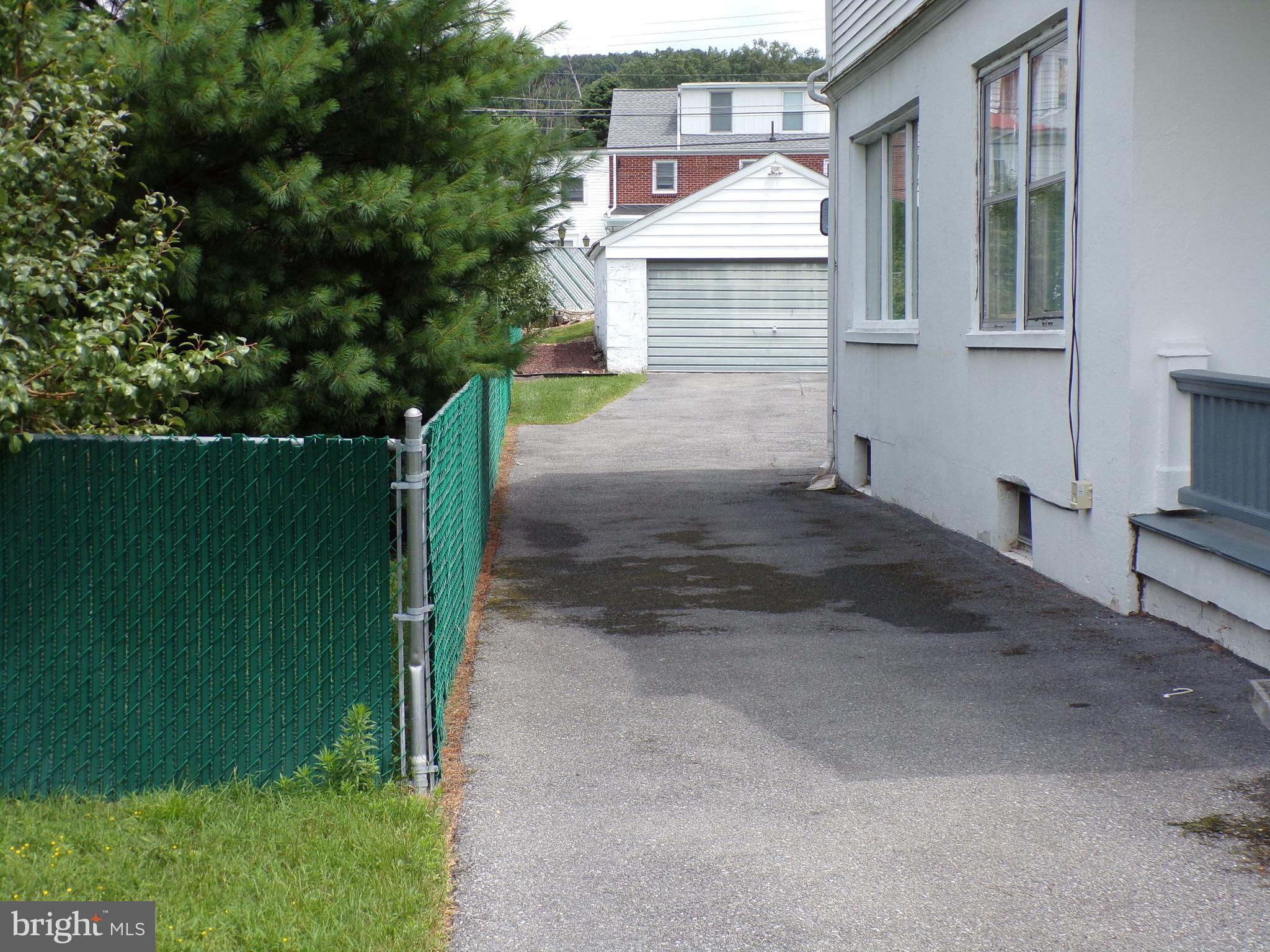 4217 Kutztown Road Temple, PA 19560 - Photo 3 of 25 Gallery Image 3