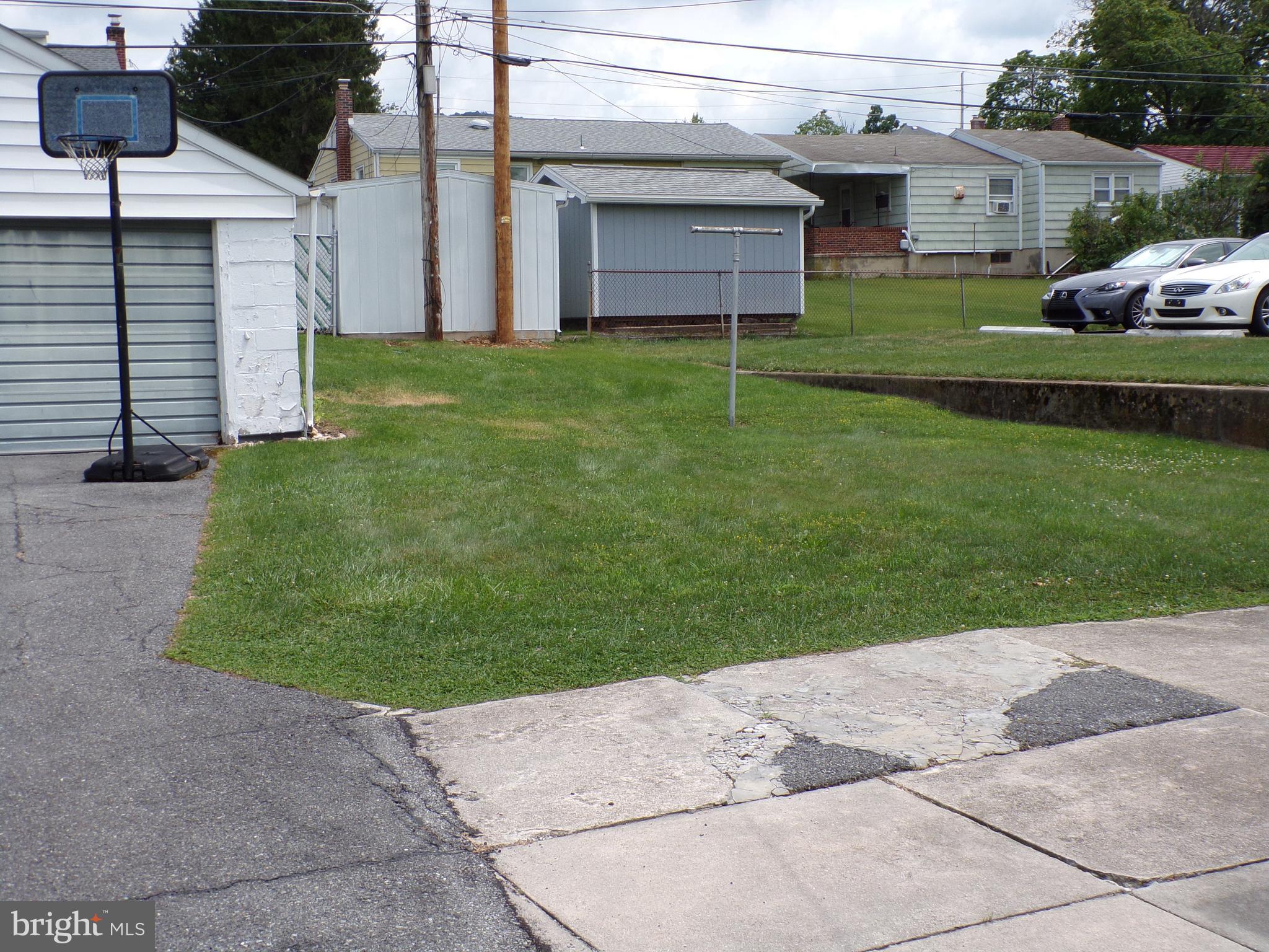 4217 Kutztown Road Temple, PA 19560 - Photo 4 of 25 Gallery Image 4