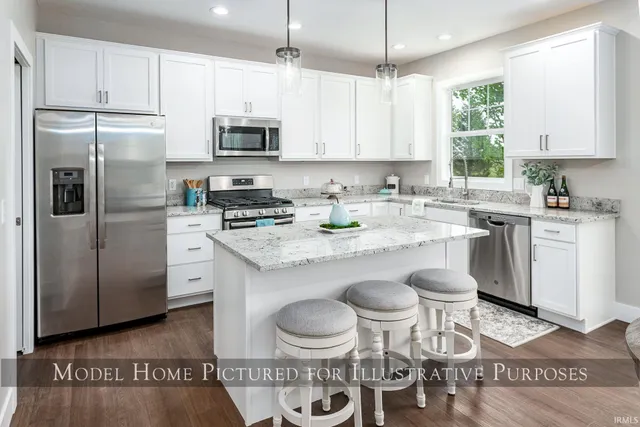 $489,900 | 32811 Nature View Drive, New Carlisle, IN 46552