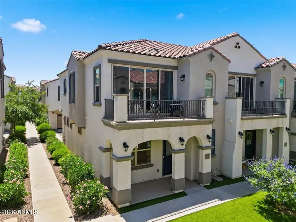 $375,000 | 4048 East Toledo Street, Unit 101, Gilbert, AZ 85295