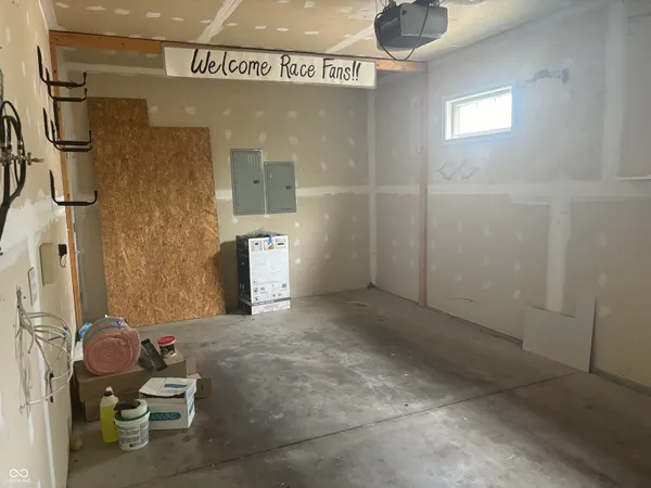 $1,850 | 1643 North College Avenue, Unit 2, Indianapolis, IN 46202