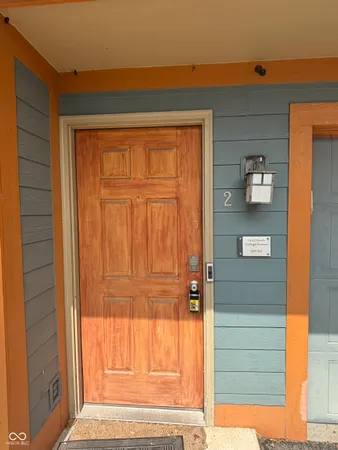 $1,850 | 1643 North College Avenue, Unit 2, Indianapolis, IN 46202