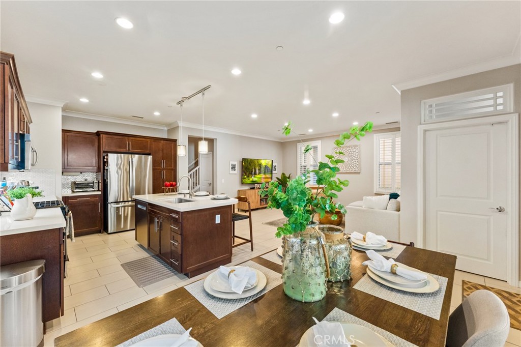 121 Calypso Irvine, CA 92618 - Photo 12 of 60