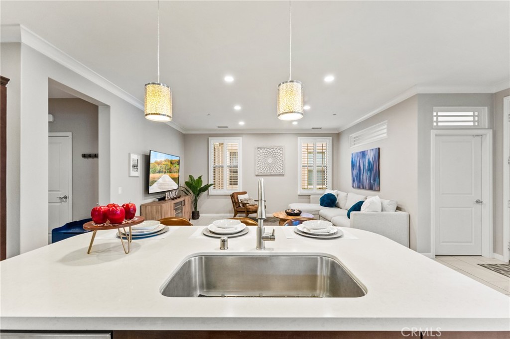 121 Calypso Irvine, CA 92618 - Photo 15 of 60