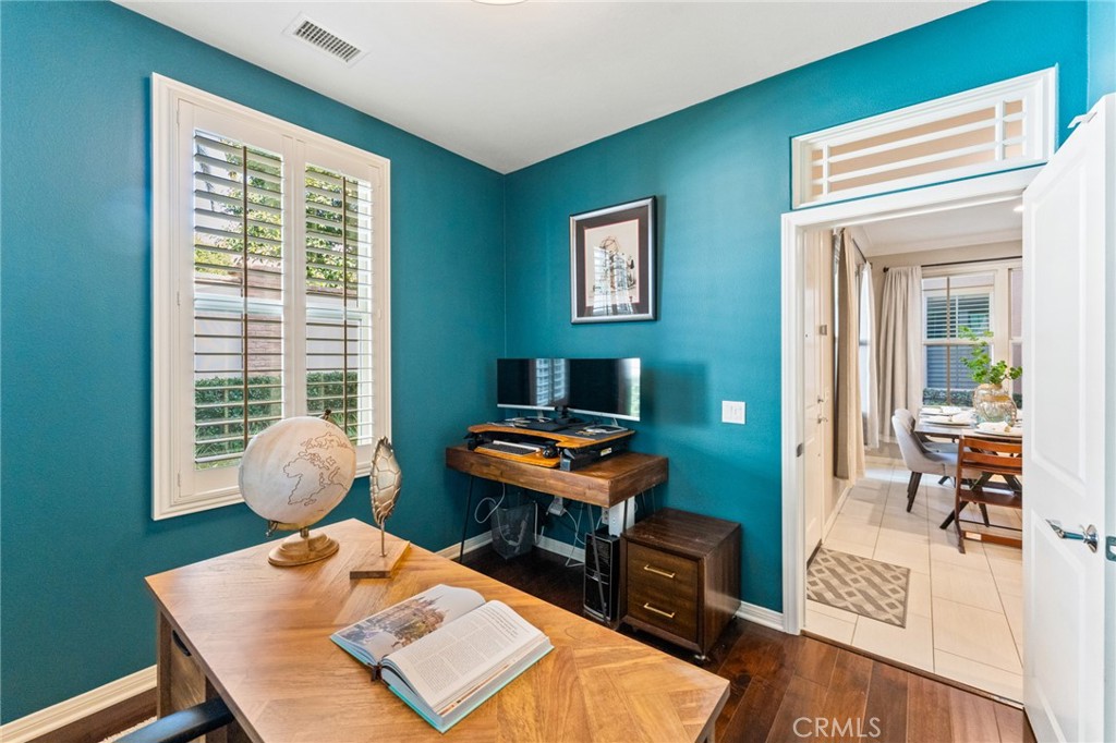 121 Calypso Irvine, CA 92618 - Photo 27 of 60