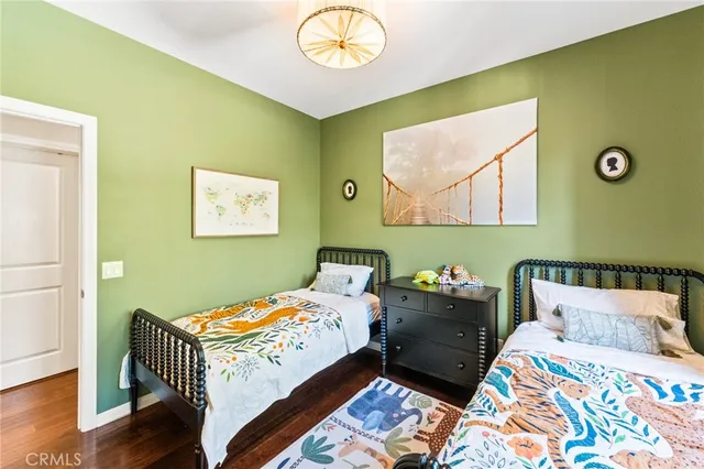 $1,048,888 | 121 Calypso, Irvine, CA 92618