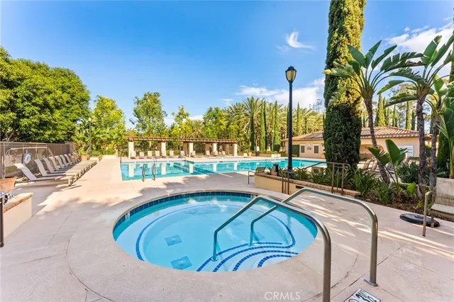 $1,048,888 | 121 Calypso, Irvine, CA 92618
