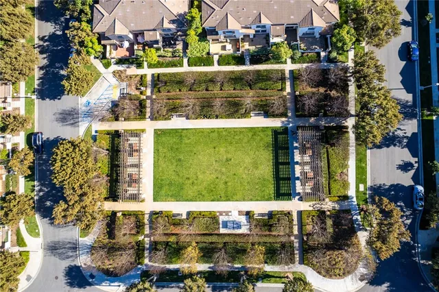 $1,048,888 | 121 Calypso, Irvine, CA 92618