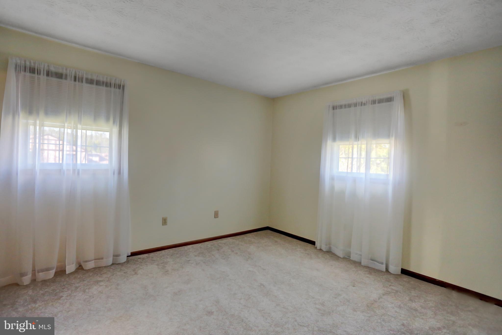 6160 Bell Road Harrisburg, PA 17111 - Photo 36 of 42 Gallery Image 36
