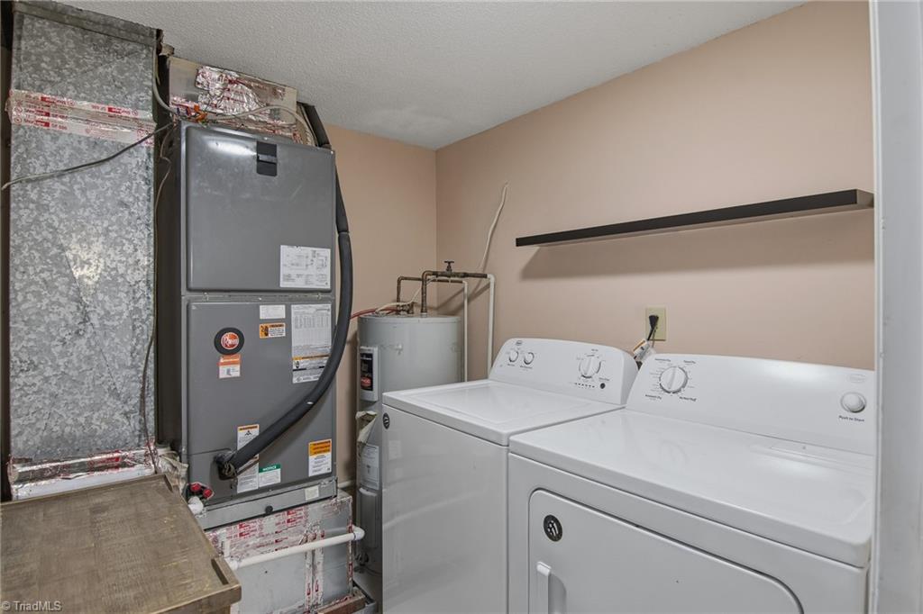 154 Pembrooke Ridge Court Advance, NC 27006 - Photo 18 of 36 Laundry Room