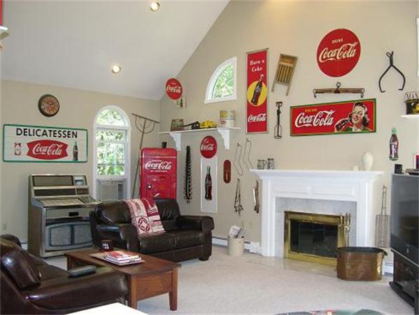 119 York Road Mansfield, MA 02048 - Photo 12 of 25 Gallery Image 12