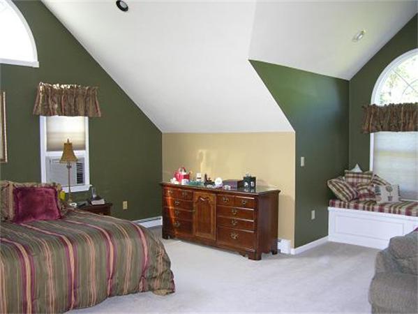 119 York Road Mansfield, MA 02048 - Photo 15 of 25 Gallery Image 15