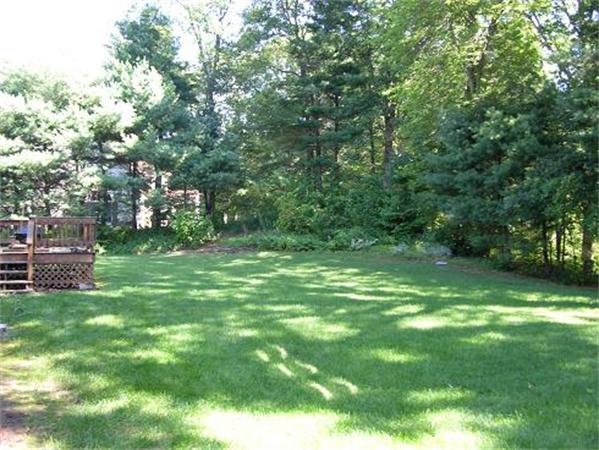 119 York Road Mansfield, MA 02048 - Photo 4 of 25 Gallery Image 4