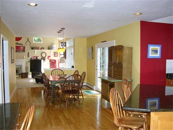 119 York Road Mansfield, MA 02048 - Photo 8 of 25 Gallery Image 8