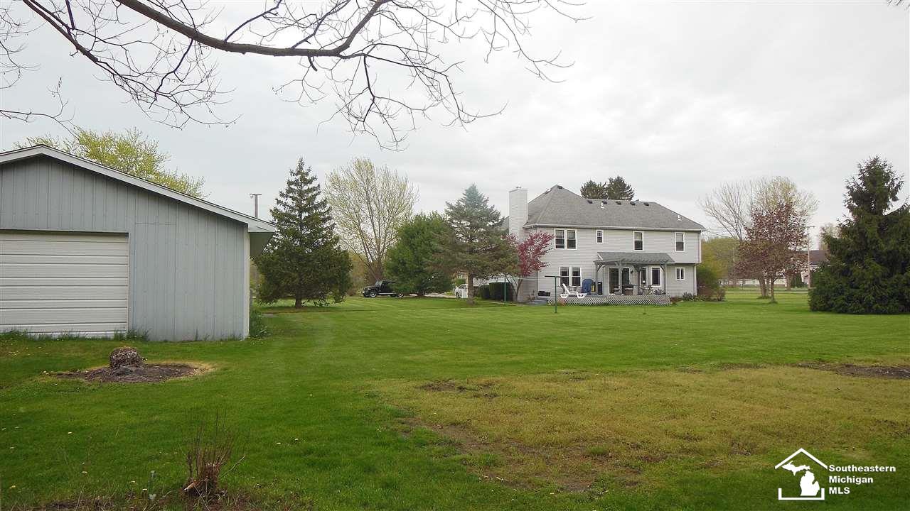 9021 Jackman Road Temperance, MI 48182 - Photo 11 of 43