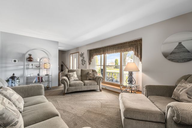 $505,000 | 1408 Caren Court, Buffalo Grove, IL 60089