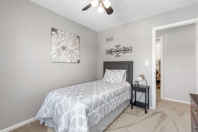 $505,000 | 1408 Caren Court, Buffalo Grove, IL 60089