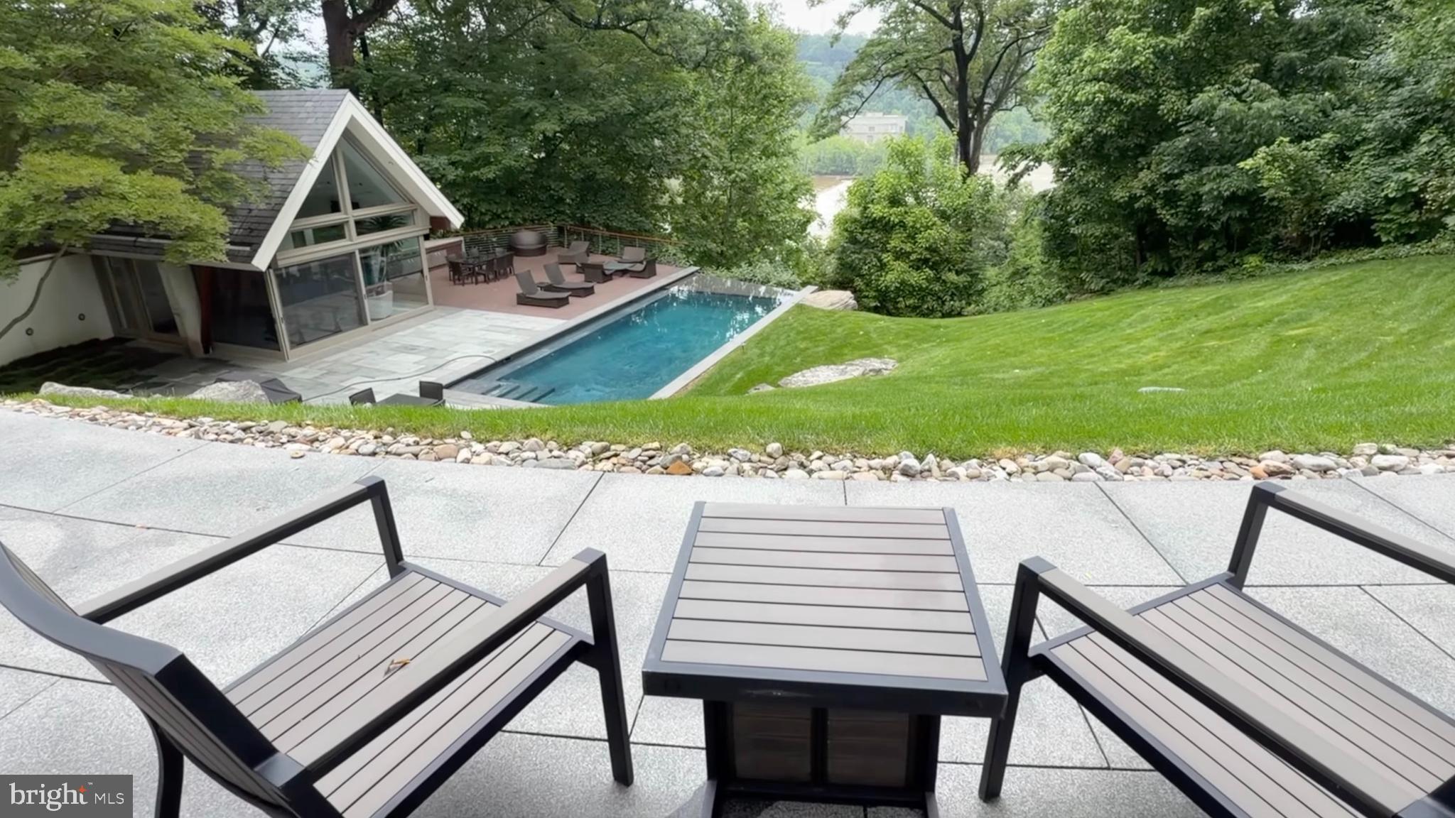 1100 Crest Lane McLean, VA 22101 - Photo 36 of 113